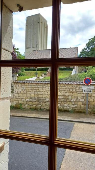 Villa Le Logis De La Tour Loudun Exterior foto